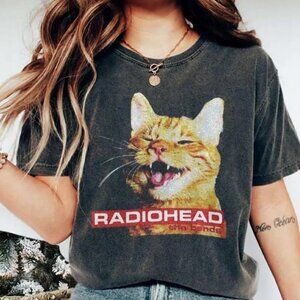 Radiohead Music Retro 90s shirt,Rock Concert T Shirt, short sleeves, crew neck,